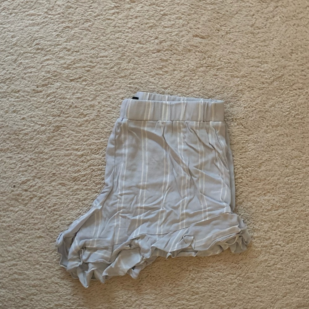 Shorts - Picture 2 of 2